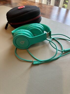 Beats by Dre On-Ear Headphones in Teal Green with Black Case